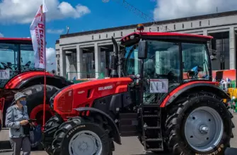 Новый трактор Беларус 1221 на выставке — на новые машины оформляют только электронный паспорт